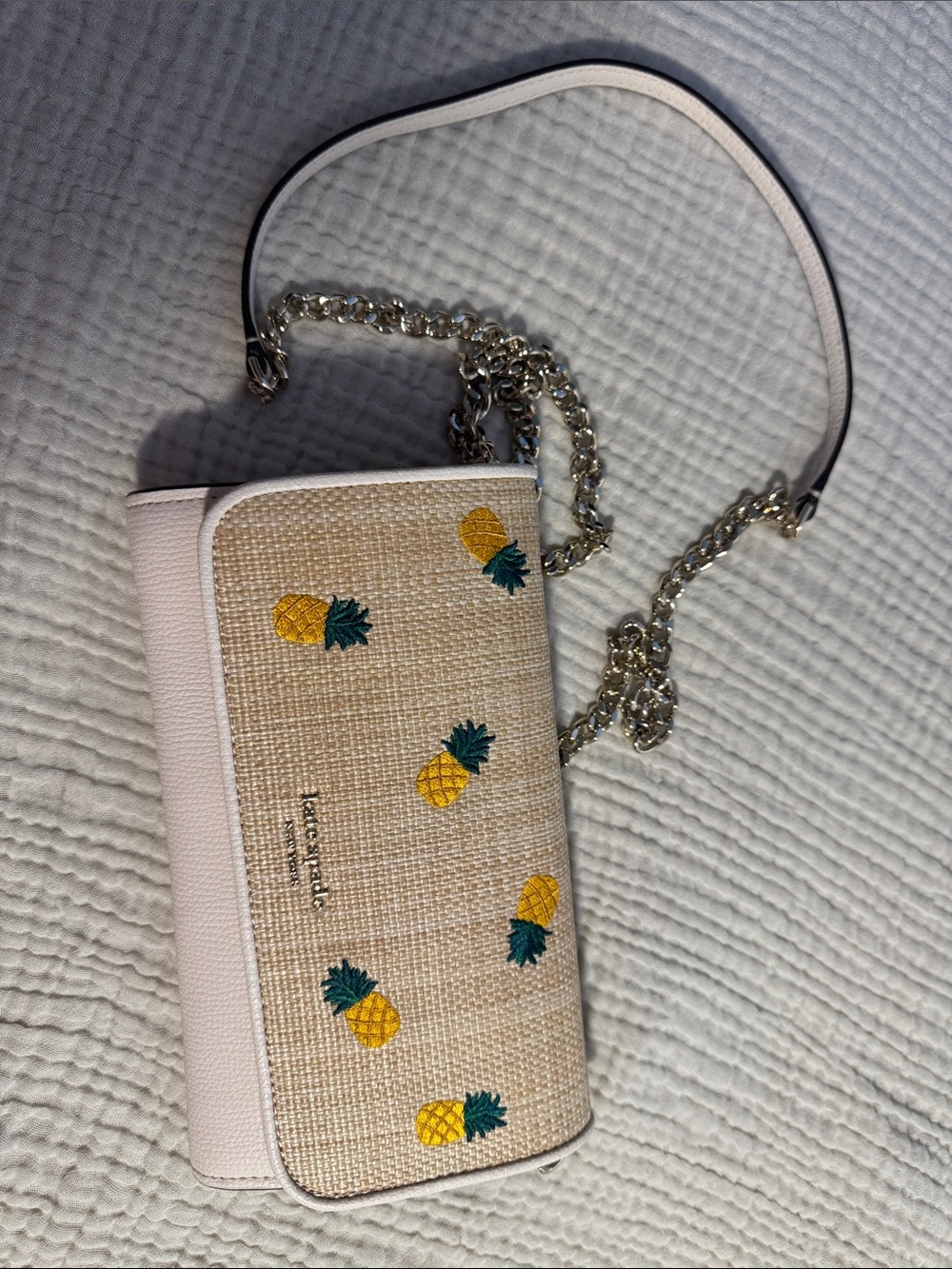 kate spade cream and tan pineapple crossbody bag